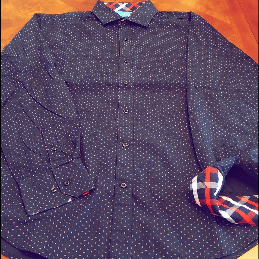 Men's NWOT Christian Aujard Shirt. - Picture 1 of 4